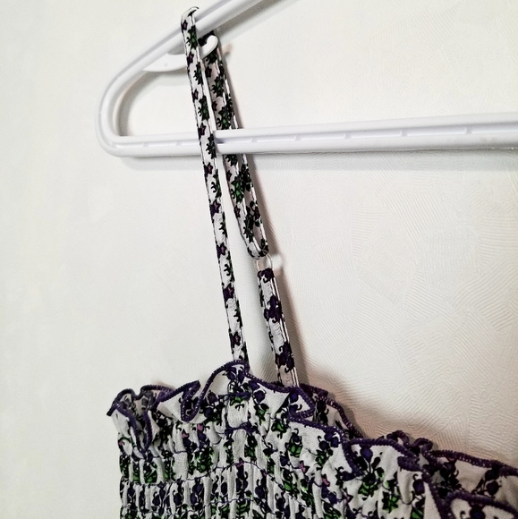 Light Cotton Summer Dress - Picture 4 of 6